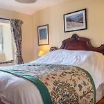 Waingap Nyaraló Crook